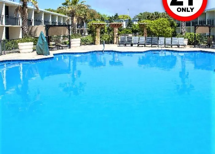 Royal Holiday Beach Resort